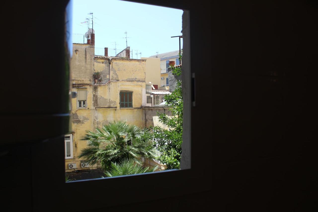 Casa Laura Oliva Mancini * Napoli