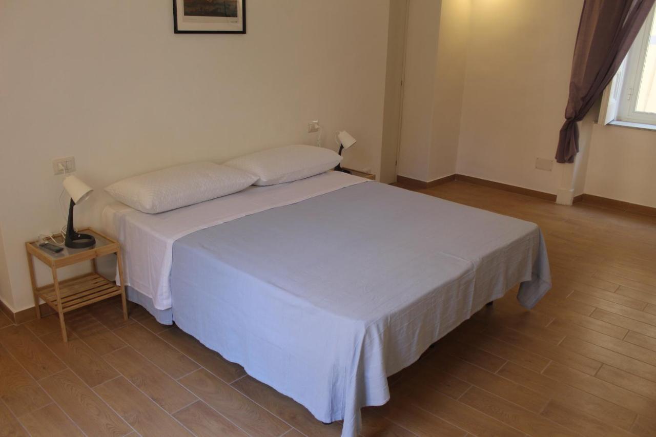 Casa Laura Oliva Mancini Couette-café *