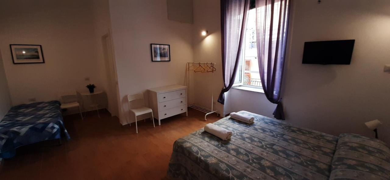 Casa Laura Oliva Mancini *